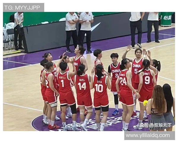 U19男篮迎战拉脱维亚全力争胜展现青春风采 U19男篮迎战拉脱维亚全力争胜展现青春风采