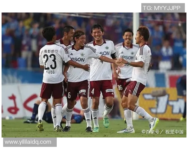 松本山雅对阵乌栖沙岩精彩对决展现足球魅力与团队精神 松本山雅对阵乌栖沙岩精彩对决展现足球魅力与团队精神