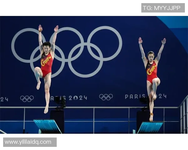 探索游泳名将的荣耀与拼搏历程：从训练场到世界舞台的奋斗故事